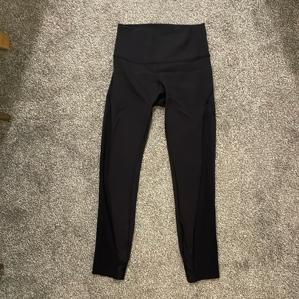 Lululemon Wunder Under Crop